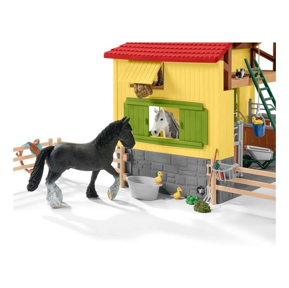 Набор Конюшня Schleich 42485 оптом - купить со склада GHtoys