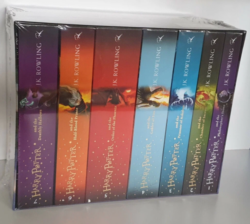 Комплект из 7 книг в мягкой обложке "Harry Potter Box Set of 7 books" фото 4