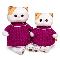 Ли-Ли в свитере с косами 24