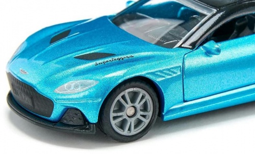 Машина Aston Martin DBS Superleggera фото 5