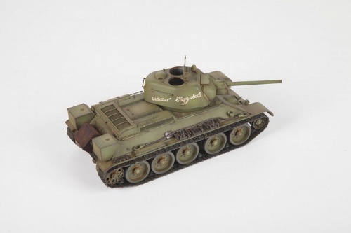 3689 Советский средний танк "Т-34/76" 1943 УЗТМ фото 6