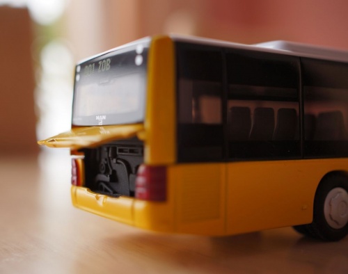 Автобус-гармошка Siku, жёлтый фото 6