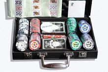 "STARS 200L", Набор для покера в кожаном кейсе.